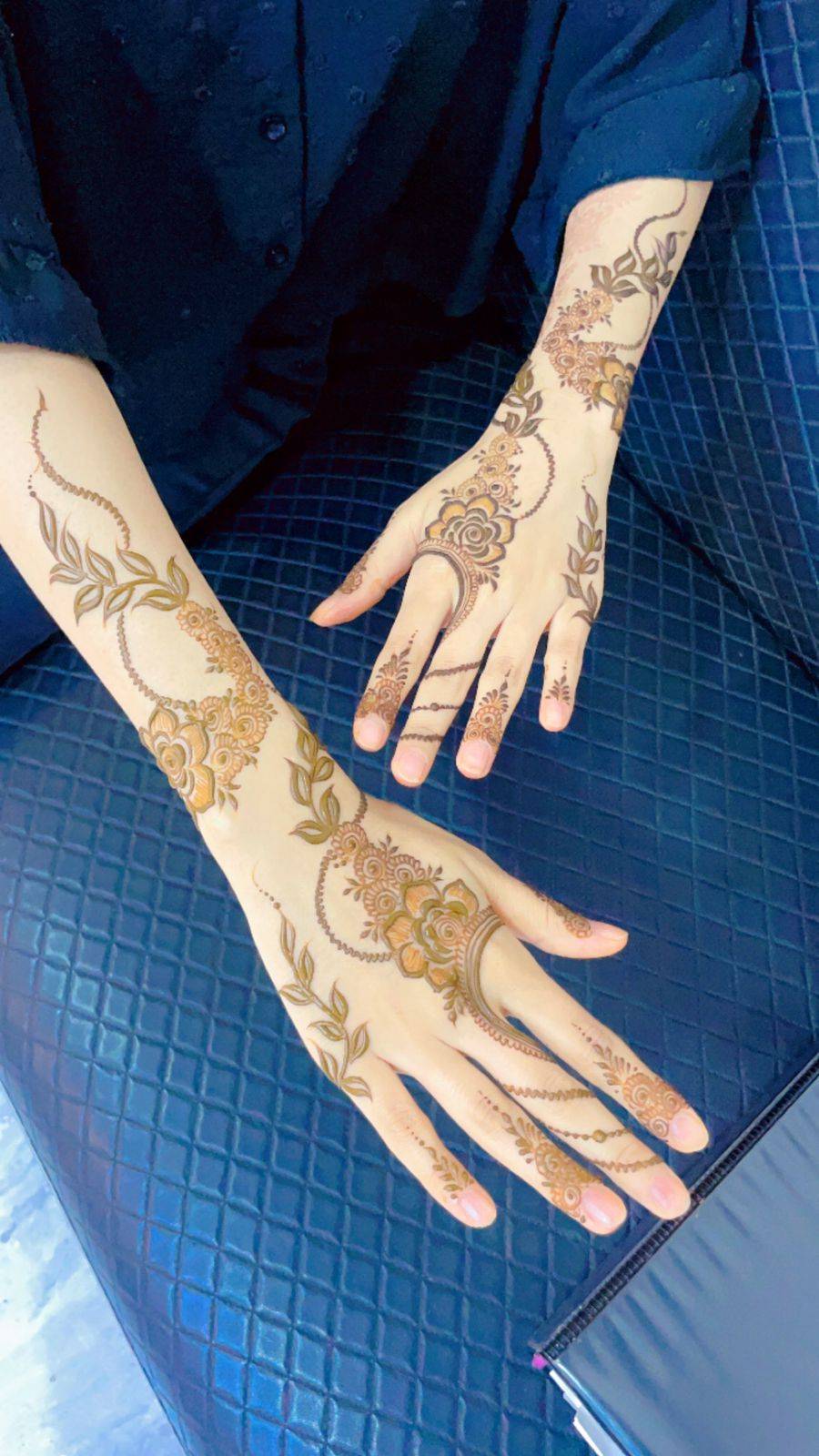 Heena Artist Mirdif Dubai - Razan Salon